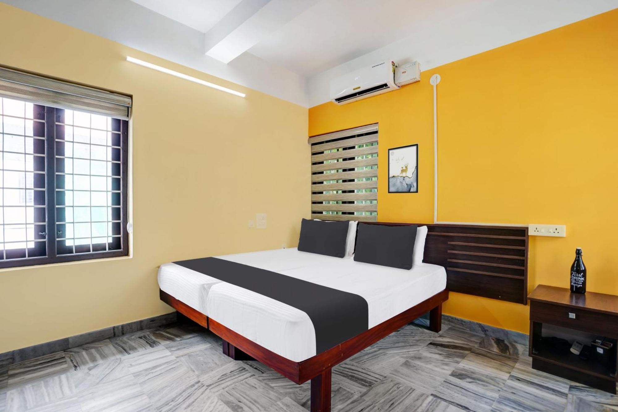 Super Hotel O Lm Residency Thiruvananthapuram Esterno foto