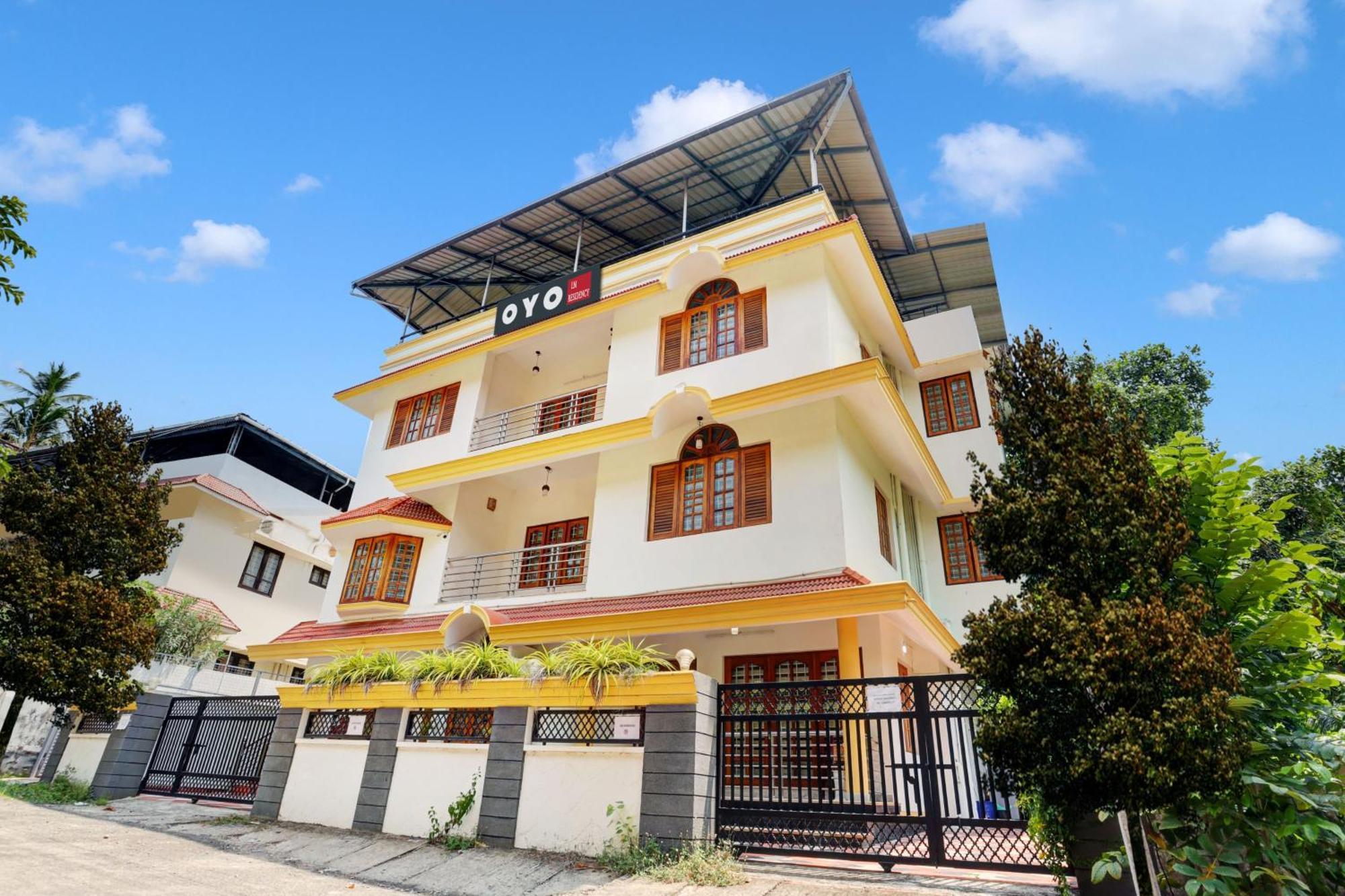 Super Hotel O Lm Residency Thiruvananthapuram Esterno foto