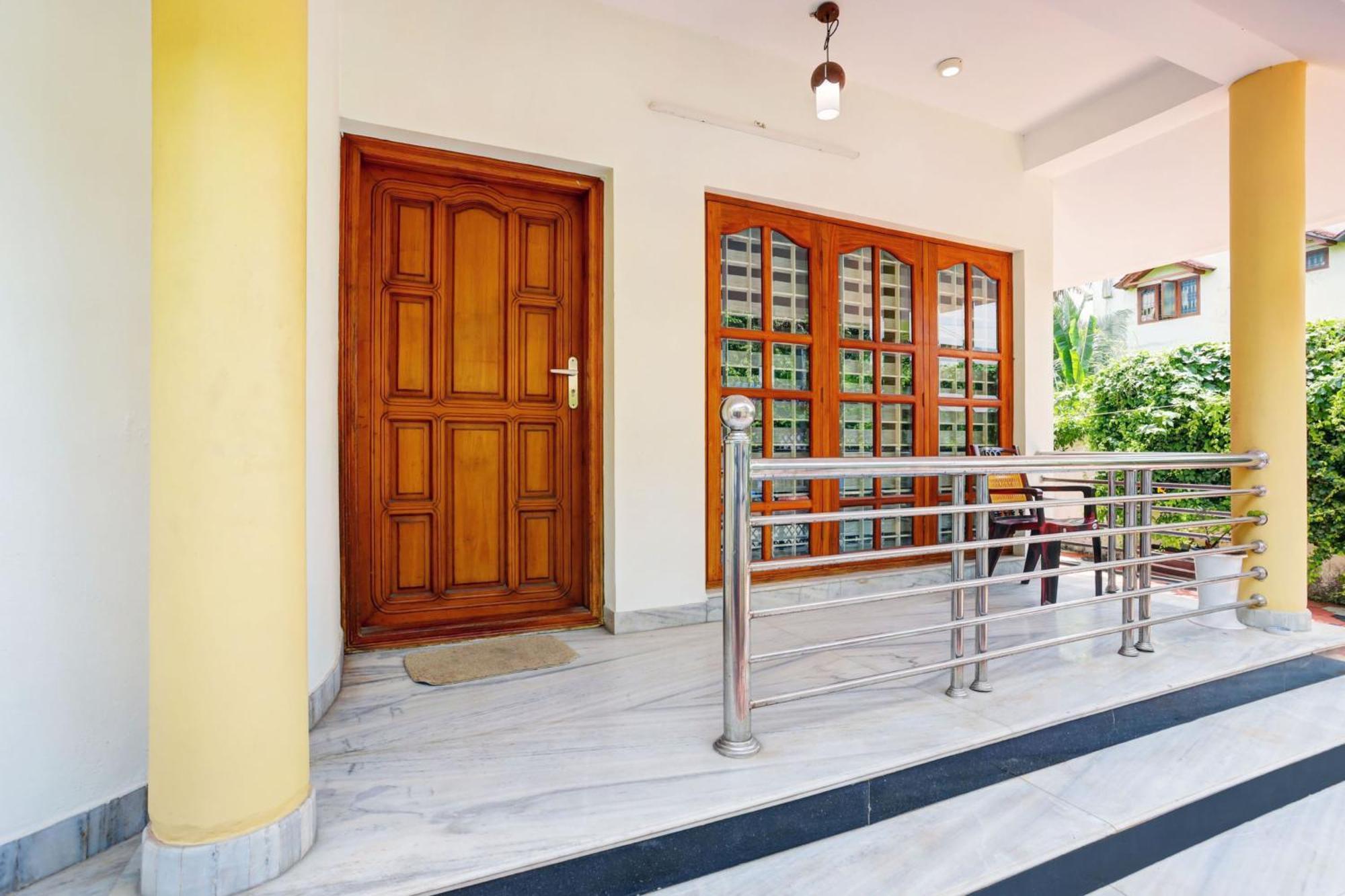 Super Hotel O Lm Residency Thiruvananthapuram Esterno foto